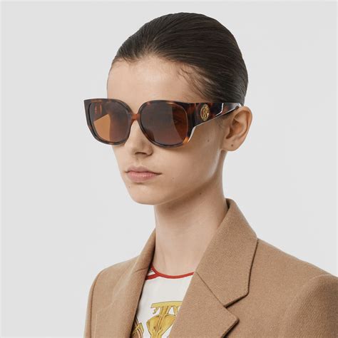 burberry sungalsses|burberry sunglasses website.